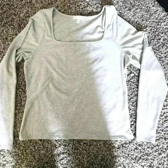 CURVEY SENSE  LONG SLEEVE GREY CROP TOP SIZE 1X - Picture 1 of 5
